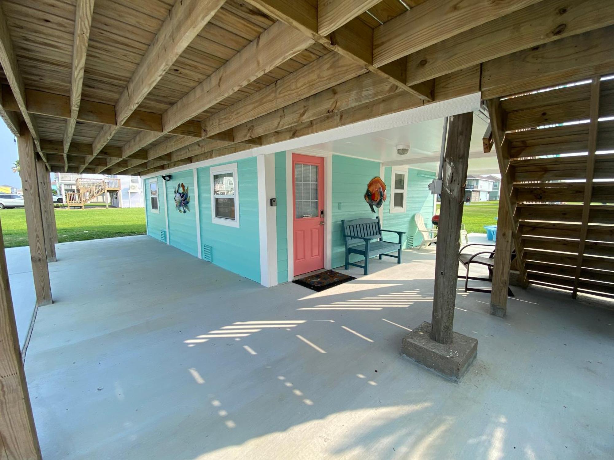 Pelican Hideaway Villa Galveston Exterior photo